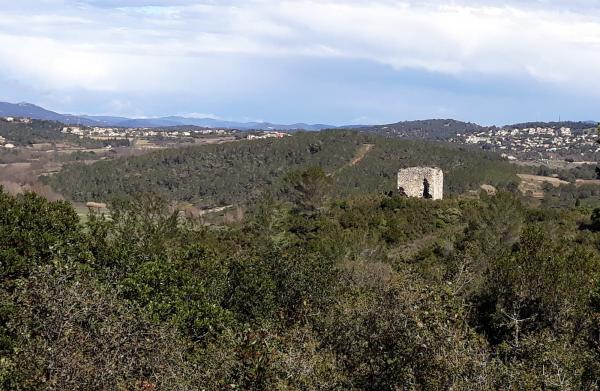 la tour du mont Redon